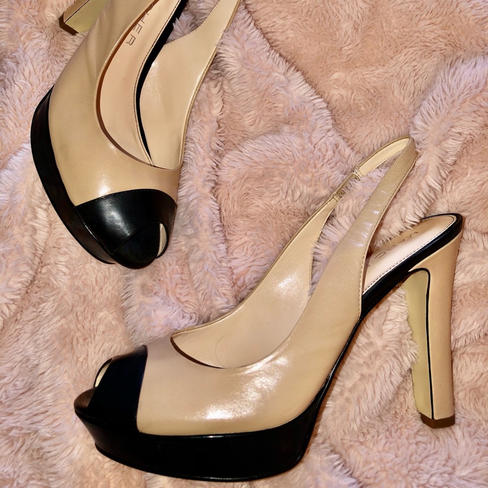 Mark Fisher tan/blk platform sling backs